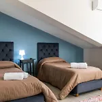 ベッド・アンド・ブレックファスト A Casa Vostra Aragona